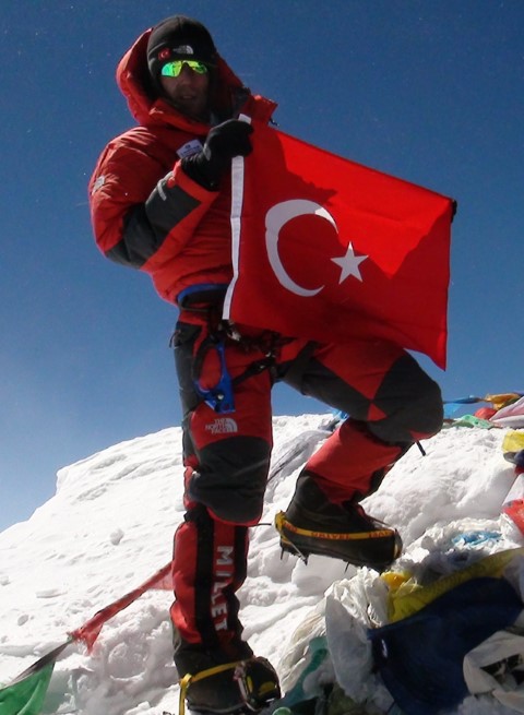 Aw448087 02 (Küçük)