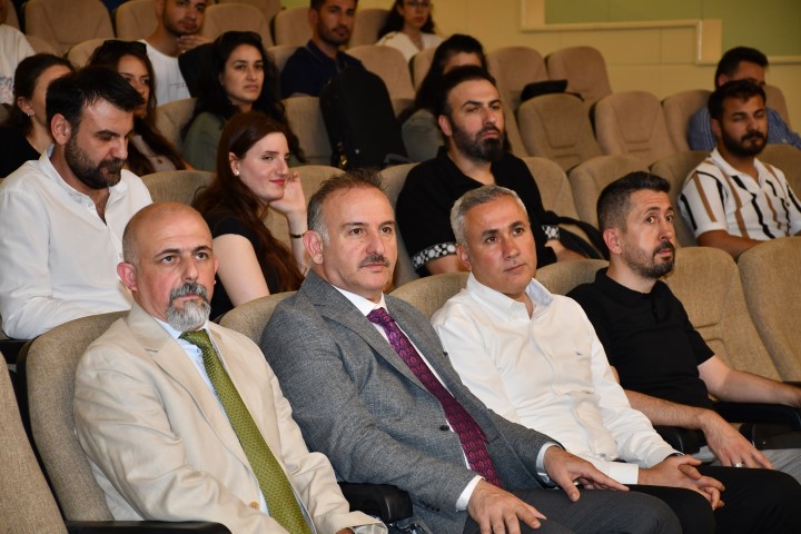 Hrudsc 9453 (1) (Küçük)