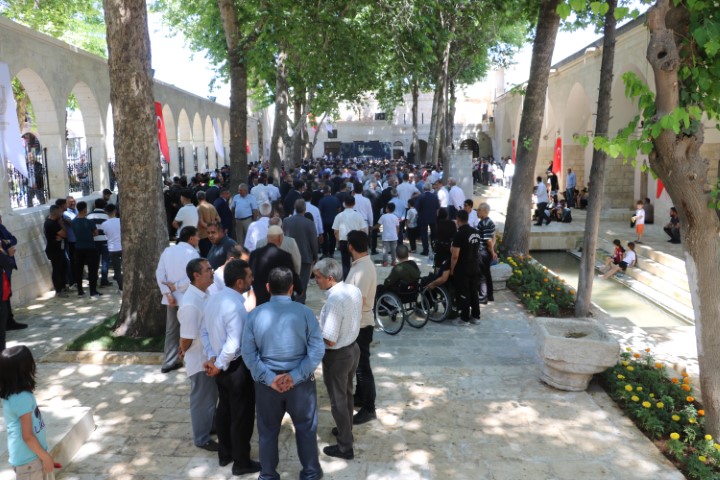 Şanlıurfa’da Tarihi An!-1