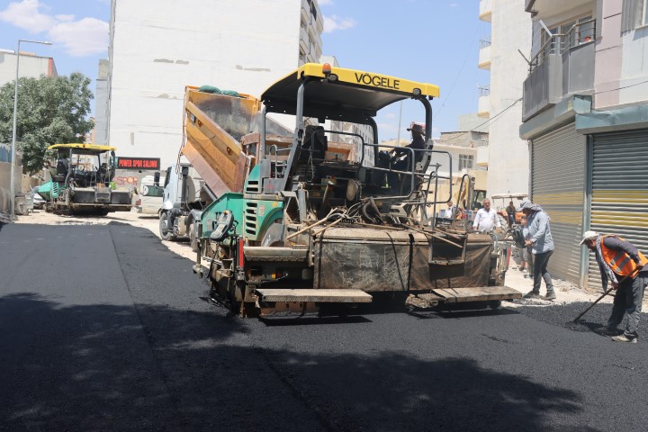 Şanlıurfa’da Ulaşımda Konforu Artıran Yol Çalışmaları!