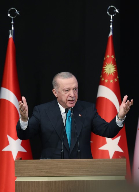 Erdoğan’dan Leman Karikatürlerine Sert Tepki “Hesap Verecekler” (2)
