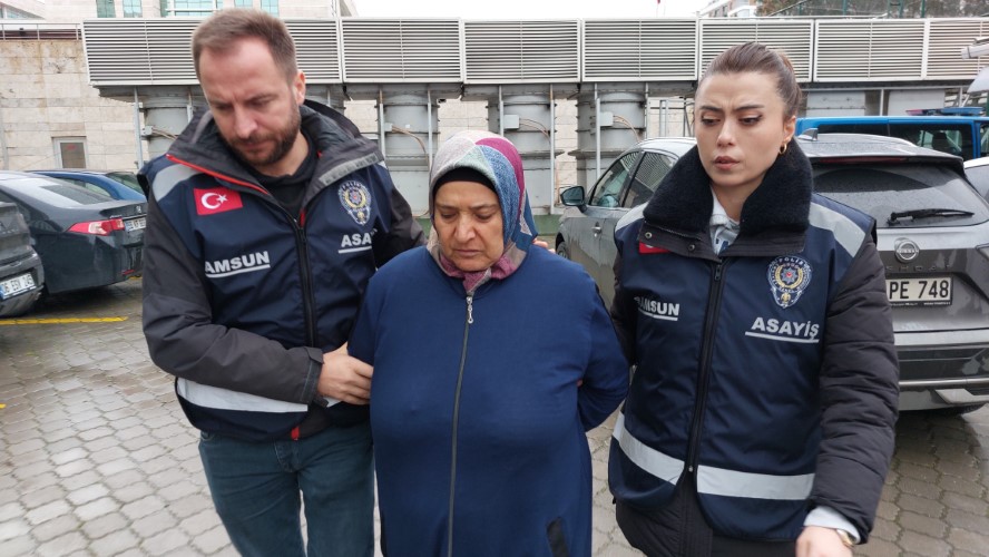 Samsun'da Kan Donduran Olay Anne, Kızını Boğduktan Sonra İntihar Süsü Verdi (2)
