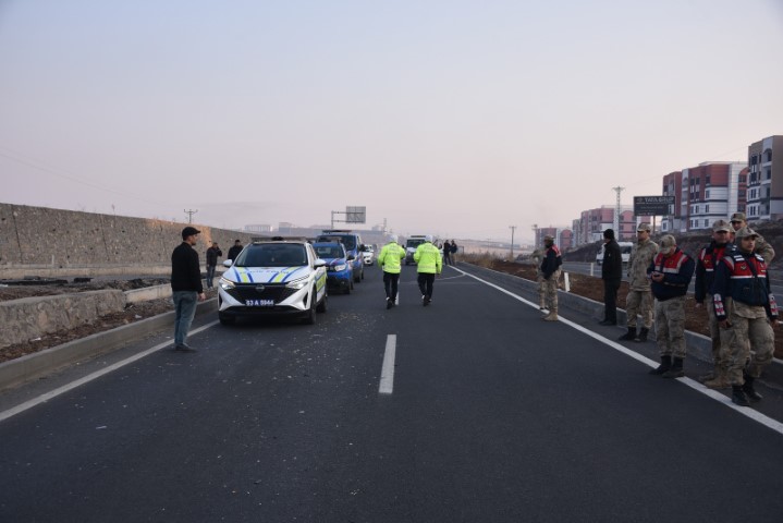 Aw605278 04 (Küçük)