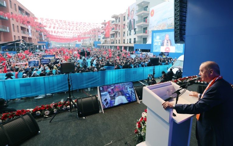 Aw607670 06 (Küçük)