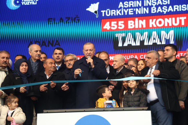 Aw607670 12 (Küçük)