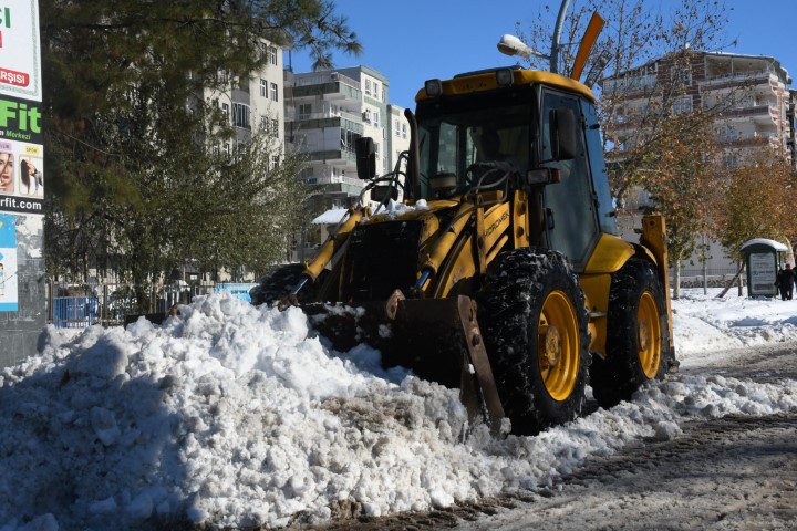 Aw612147 04 (Küçük)