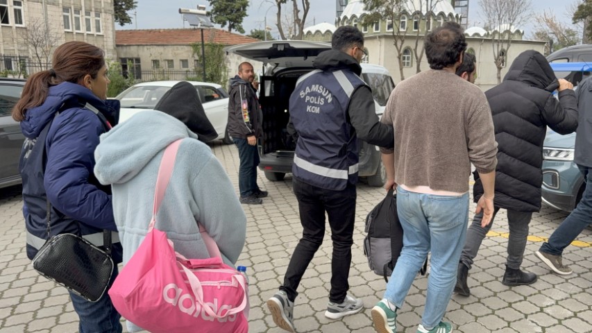 Aw616124 02 (Küçük)