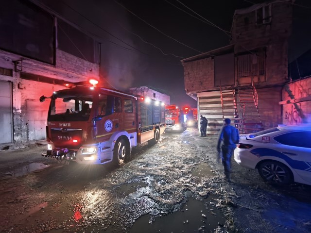 Aw617688 02 (Küçük)