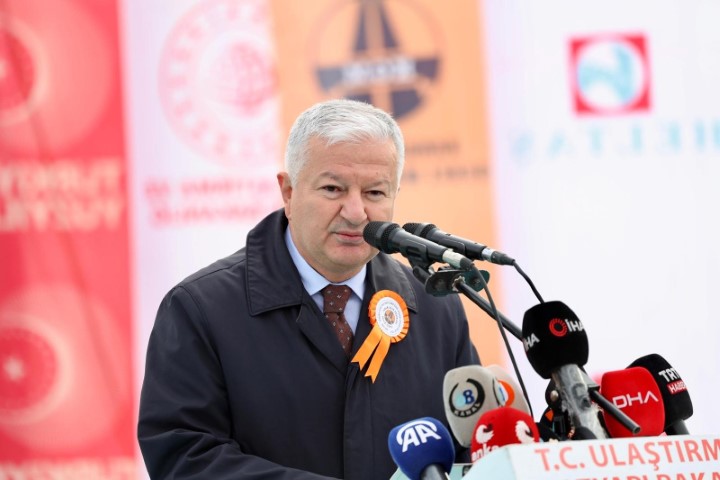 Edirne’den Şanlıurfa’ya Uzanan Otoyol Ağında Yeni Eşik Aşıldı (5) (Küçük)