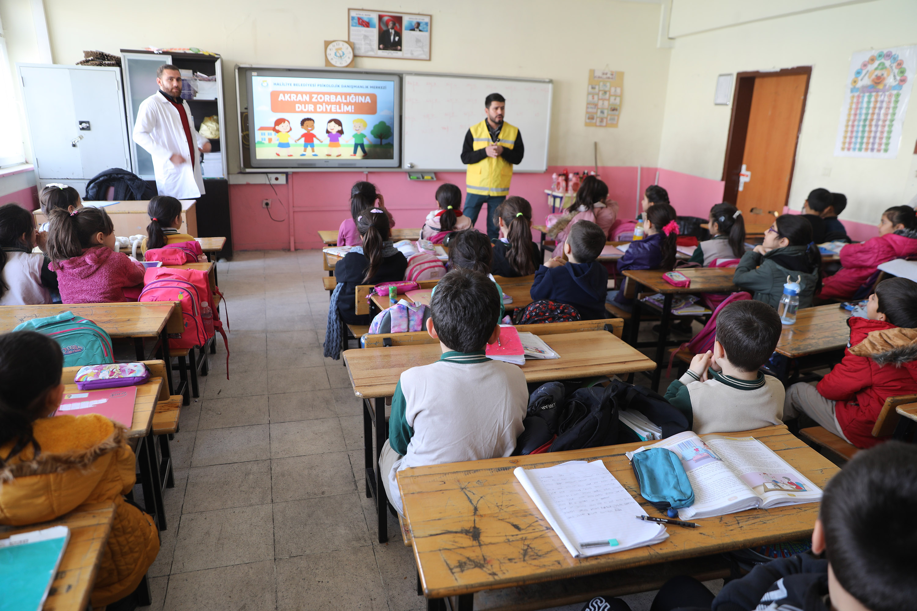 Hali̇li̇ye Beledi̇yesi̇’nden Geleceği̇n Nesi̇lleri̇ne Farkindalik Eği̇ti̇mi̇ (1)