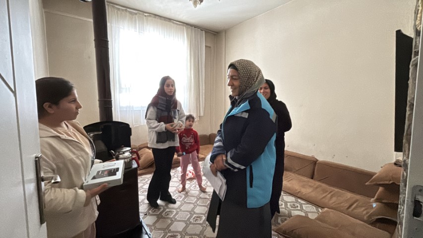 Şanlıurfa Eyyübiye’de Yetim Ailelere Verilen Sözler Yerine Getirildi (2) (Küçük)