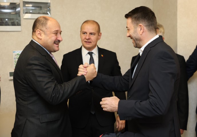 Şanlıurfa İle Romanya’nın Pitești Kenti Kardeş Şehir Oldu (1) (Küçük)