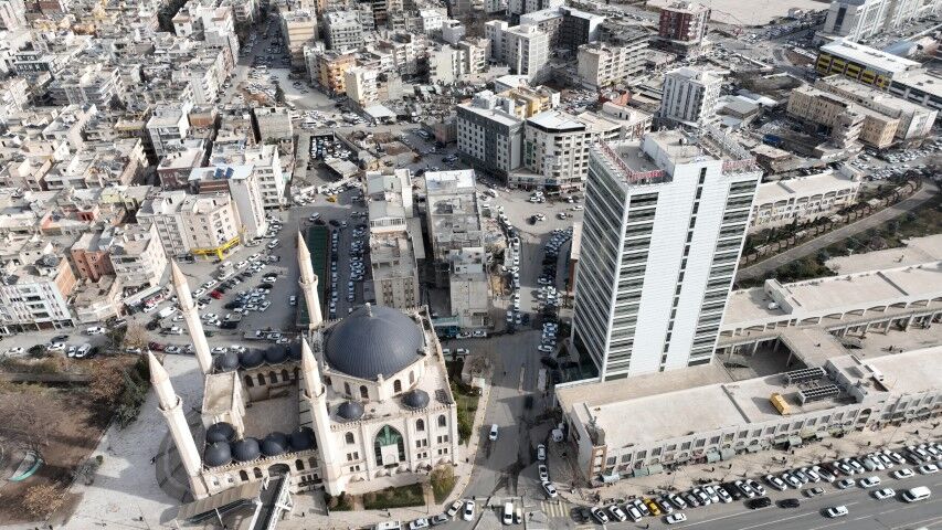 Şanlıurfa’da 25 Metrelik Yol Çalışmaları Hız Kesmeden Sürüyor
