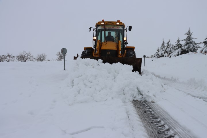 Şanlıurfa’da Grup Yolları Ve Bağlantı Yolları Yeniden Ulaşıma Açıldı (4) (Küçük)
