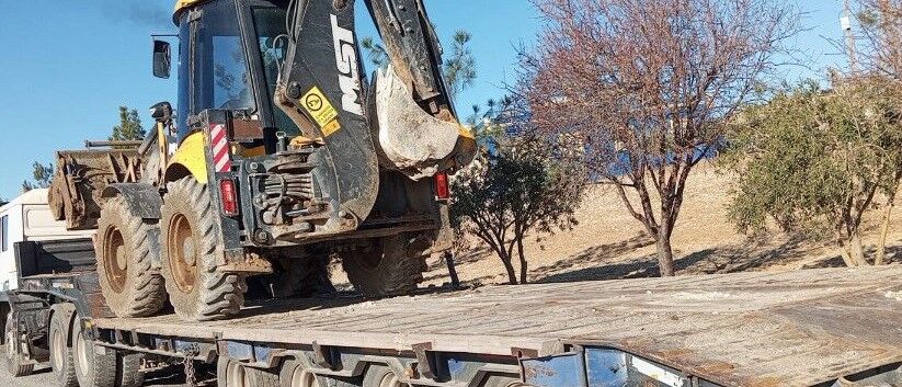 Birecik’te Bozulan Kilit Taşları Tek Tek Yenileniyor