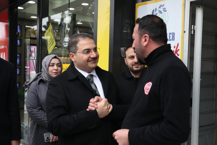 Başkan Canpolat Halkla İç İçe (4) (Küçük)