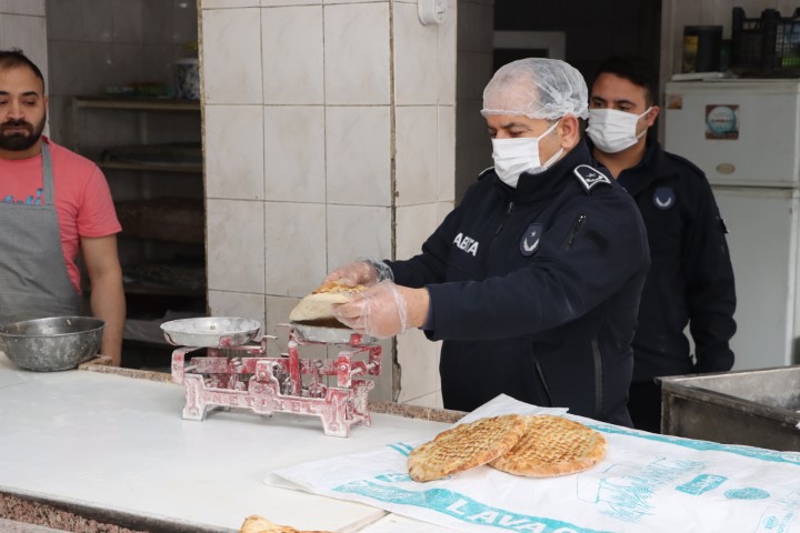 Karaköprü Belediyesi’nden Ramazan Öncesi Market Ve Pastanelere Yakın Takip (2) (Küçük)