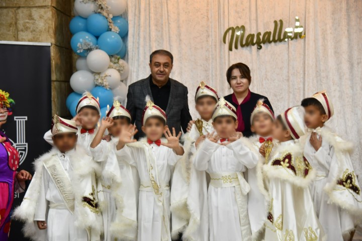 Şanlıurfa’da Sünnet Sevinci Çocuklar İçin Özel Program (2) (Küçük)