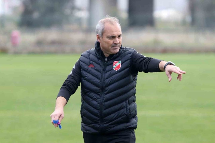 Şanlıurfaspor’un Eski Hocası Erkan Sözeri Elazığspor’da!