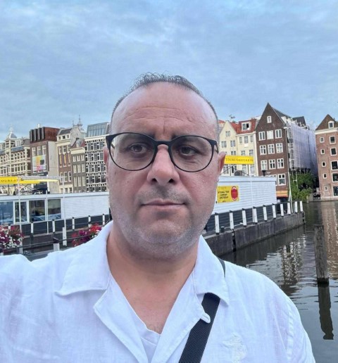 Edebiyat Öğretmeni Müslüm Hakan Kırmiç Vefat Etti