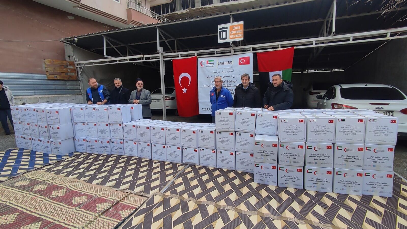 Viranşehir’de 150 Aileye Gıda Yardımı Yapıldı