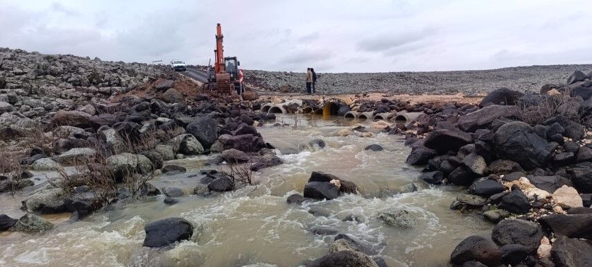 Büyükşehir Ekipleri Şanlıurfa Kırsalında Sel Hasarını Gideriyor!