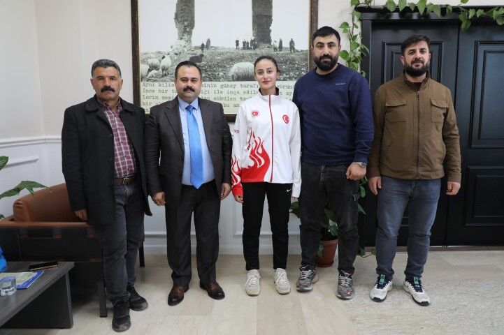 Viranşehir’den Dünya Kupası’na: Leyla Demir İtalya’ya Uğurlandı