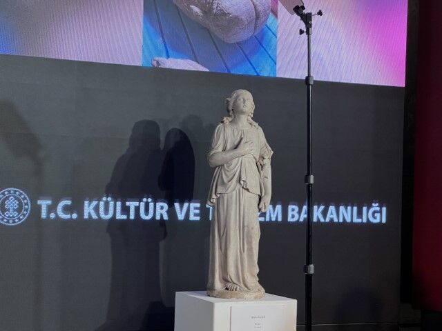 Şanlıurfa Göbeklitepe Ve Karahantepe Projeleriyle Öne Çıkıyor (1) (Küçük)