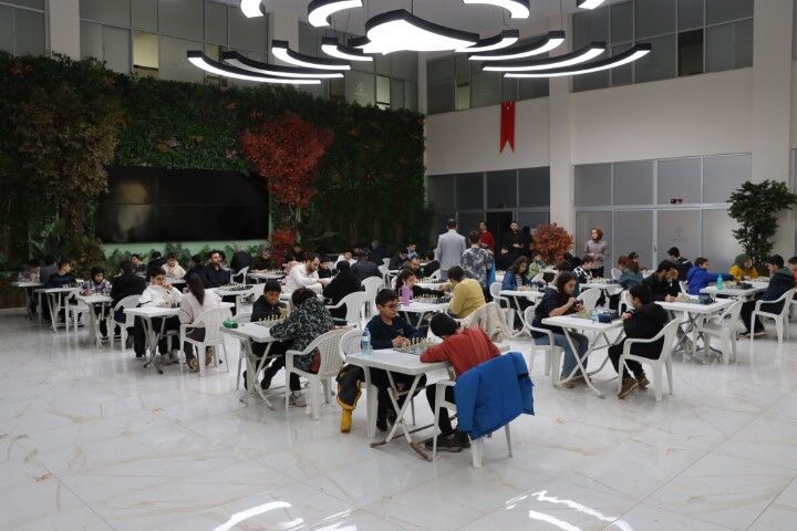 Şanlıurfa Satranç İl Birinciliği Ödüllerle Sona Erdi!