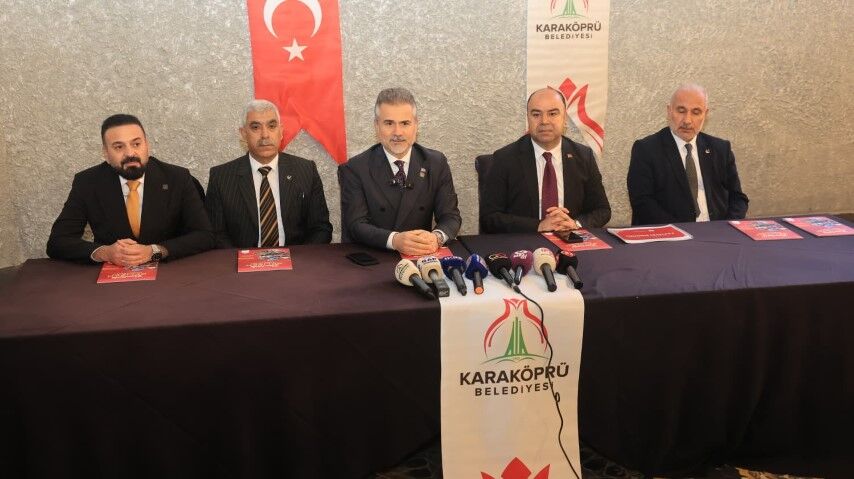 Suat Kiliç Karaköprü’de Başarili Bi̇r Beledi̇yeci̇li̇k Görüyorum (2) (Küçük)