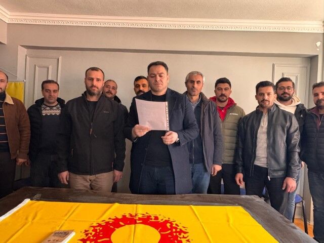 Aw684209 02 (Küçük)