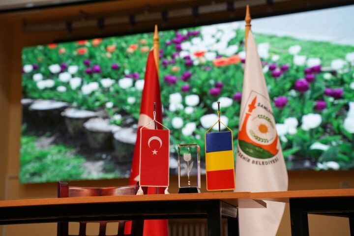 Şanliurfa Rüzgâri Pi̇tești̇’de Esti̇ (2) (Küçük)