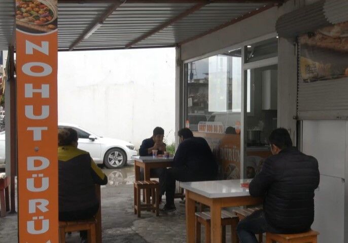 Şanlıurfa Usulü Nohut Dürüm İskenderun’da Vatandaşların Gözdesi Oldu (1) (Küçük)