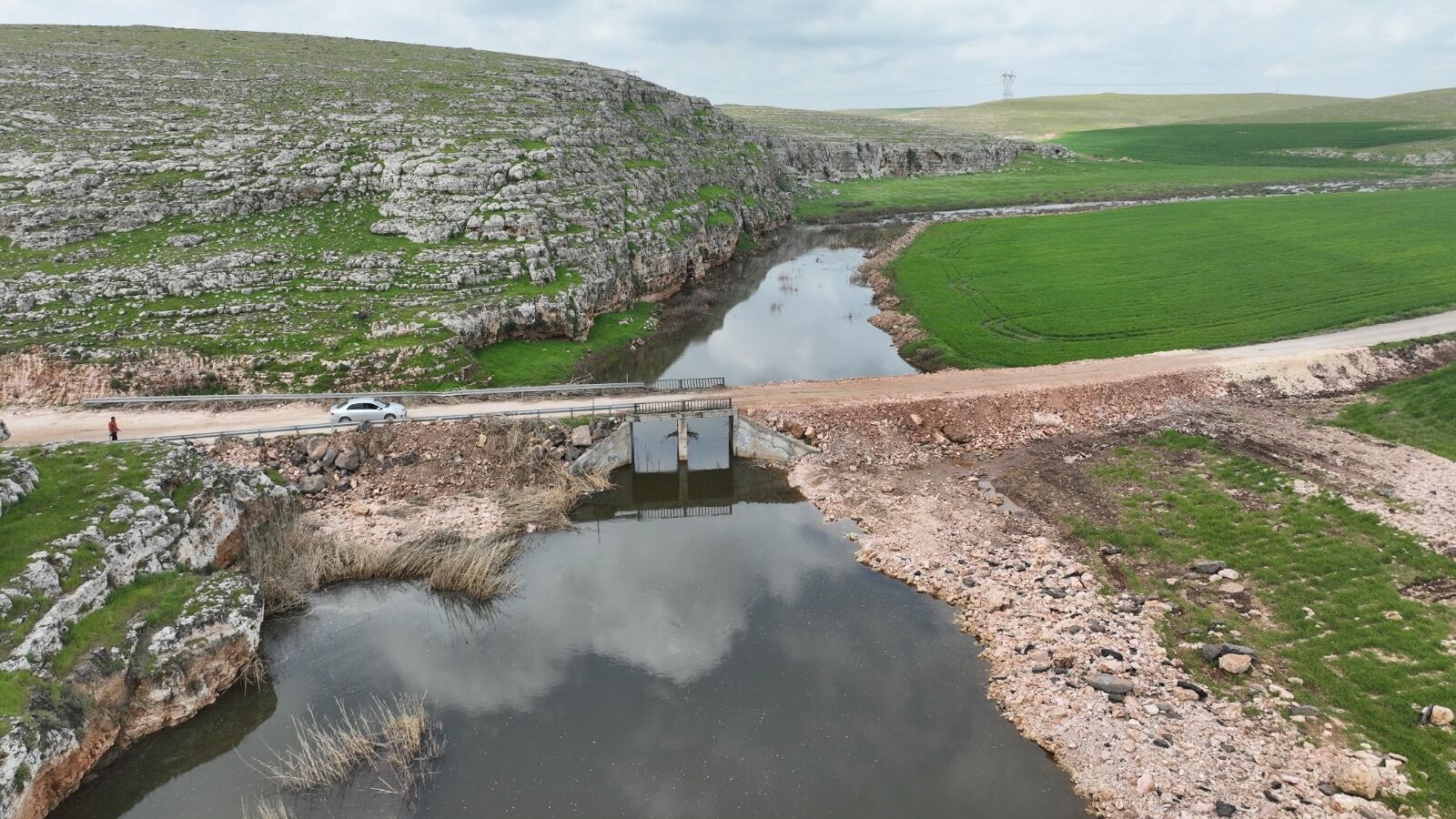 Şanlıurfa Viranşehir’de Hasar Gören Menfezler Yenilendi