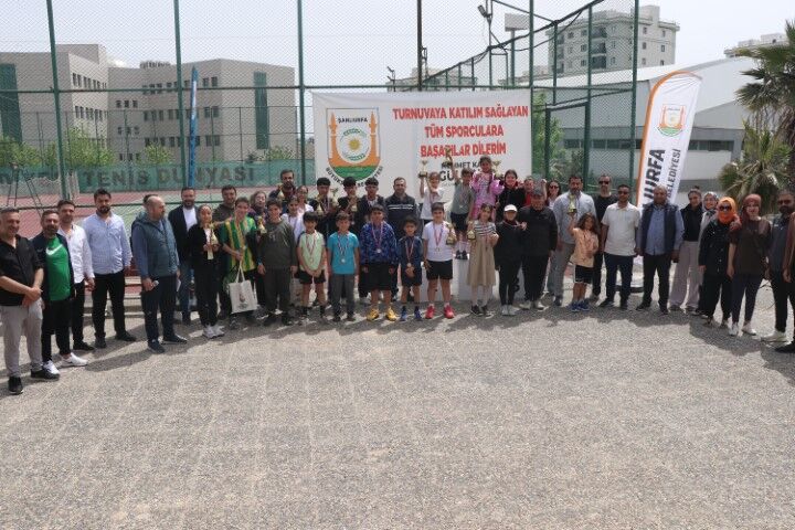 Şanlıurfa’da 23 Nisan Tenis Turnuvası Tamamlandı!