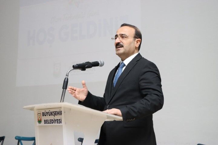 Şanlıurfa’da Otizm Farkındalık Günü Renkli Görüntülere Sahne Oldu!