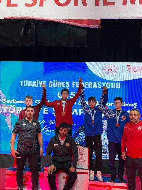 Şanlıurfalı Genç Sporcu Dedeoğlu’ndan Türkiye Şampiyonluğu (1) (Küçük)