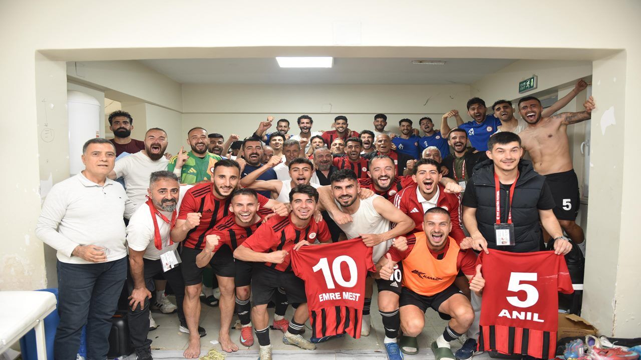 Şanlıurfa Siverek Belediyespor Finalde Tarih Yazmak İçin Sahaya Çıkıyor