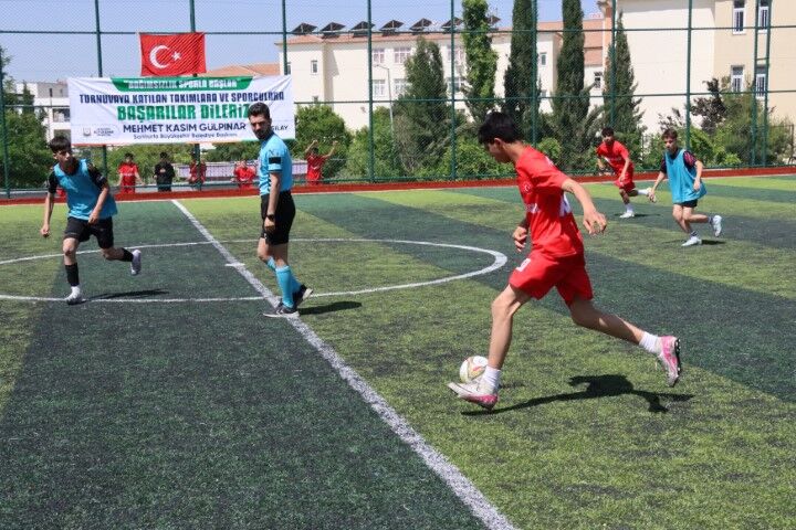 Şanlıurfa’da Okullar Arası Futbol Heyecanı Başladı!