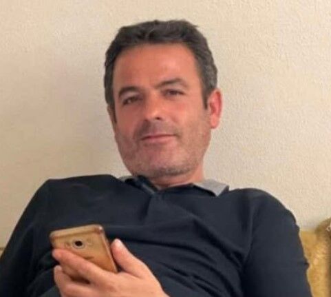 Mustafa Banuk vefat etti.