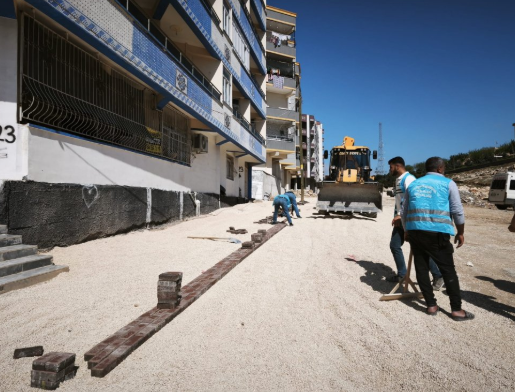 Eyyübiye’de Üstyapı Çalışmaları Sürüyor