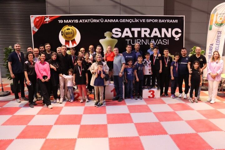 O sporcular Şanlıurfa'da ödüllendirildi