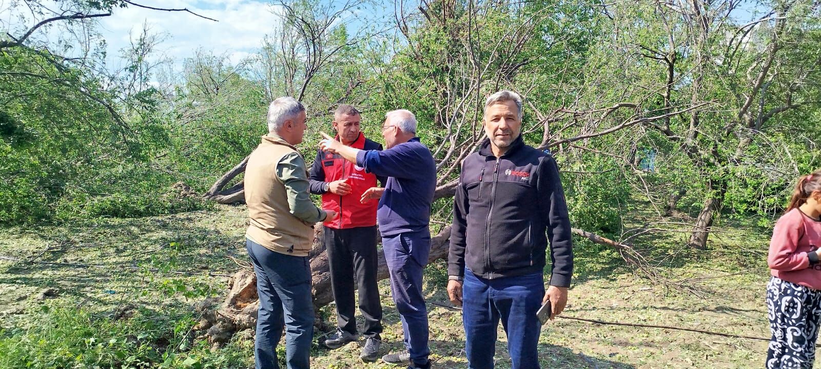 Birecik’te Fırtına ve Yağış Sonrası Hasar Tespit Çalışmaları Sürüyor