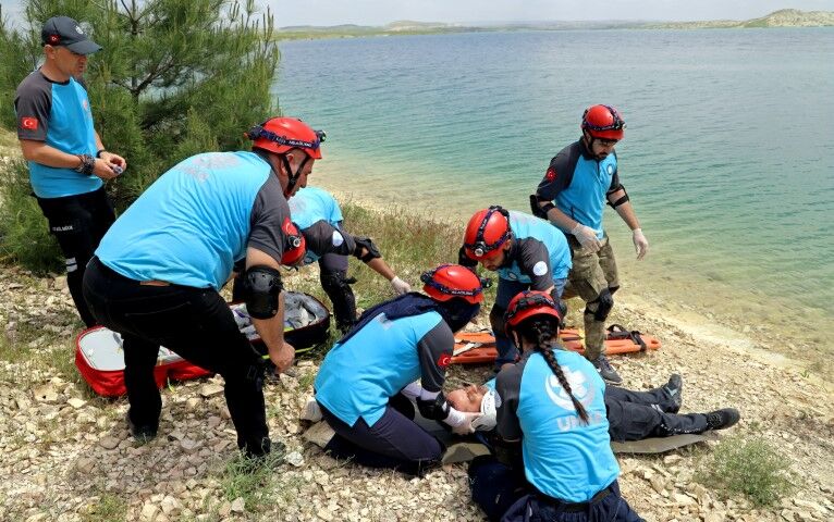 Şanlıurfa’da UMKE Ekiplerinden Nefes Kesen Tatbikat!