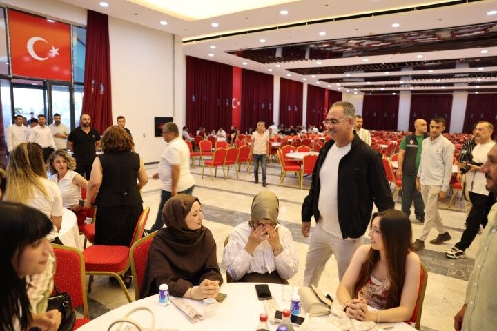 Eyyübiye Belediyesi Üniversite Adaylarını Moral Programında Bir Araya Getirdi