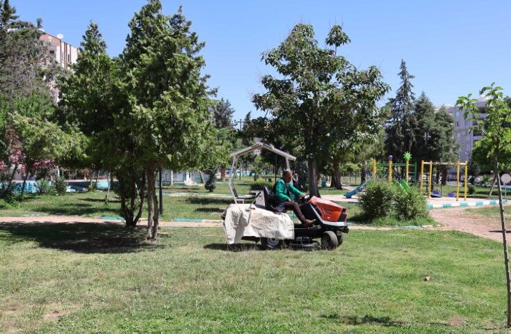 Hali̇li̇ye’de Parklar Yeni̇leni̇yor, Yeşi̇l Alanlar Modernleşi̇yor (5) (Küçük)