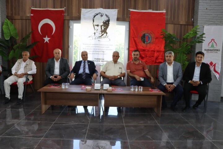 Karaköprü'de Dünya Emekliler Günü Coşkuyla Kutlandı! (3)