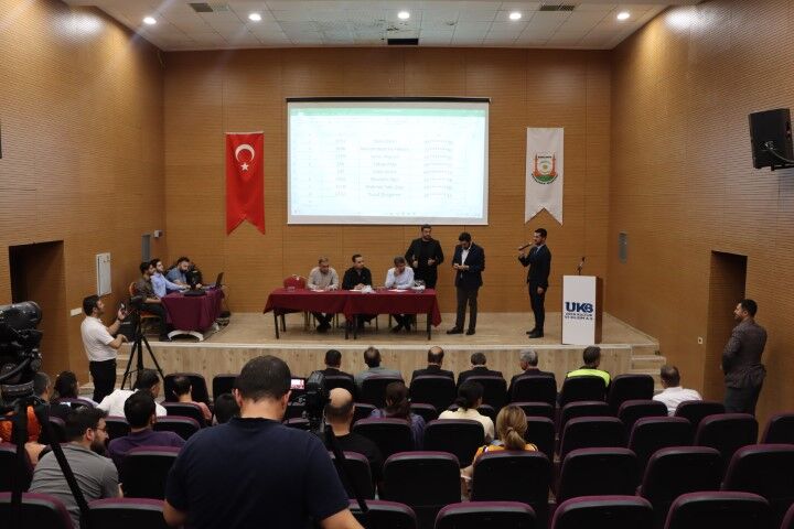Şanlıurfa’da 12 İşçi Alımı İçin Kura Heyecanı Yaşandı (3)