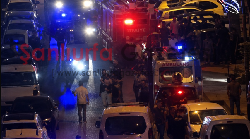 Şanlıurfa'da Taş ve Sopalı Kavga: 2 Kişi Yaralandı