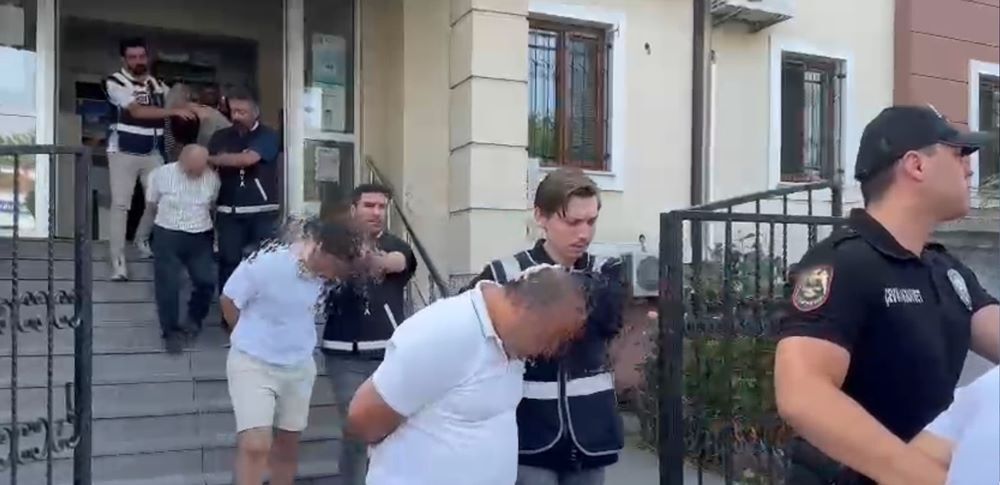Şanlıurfa'da polisin taktiği çeteyi çökertti: 22 gözaltı!